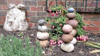 Ceramic Pebble Stacks